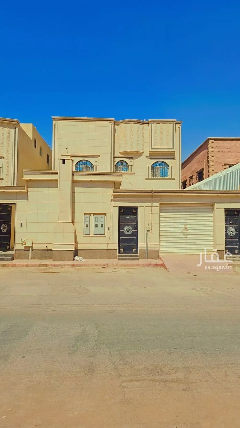3 bedroom floor in Al Khaleej 9