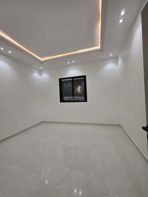 4 bedroom floor in Badr 4