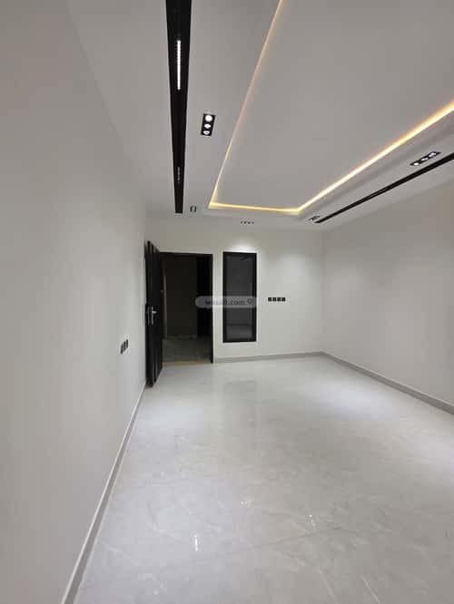 4 bedroom floor in Badr 5