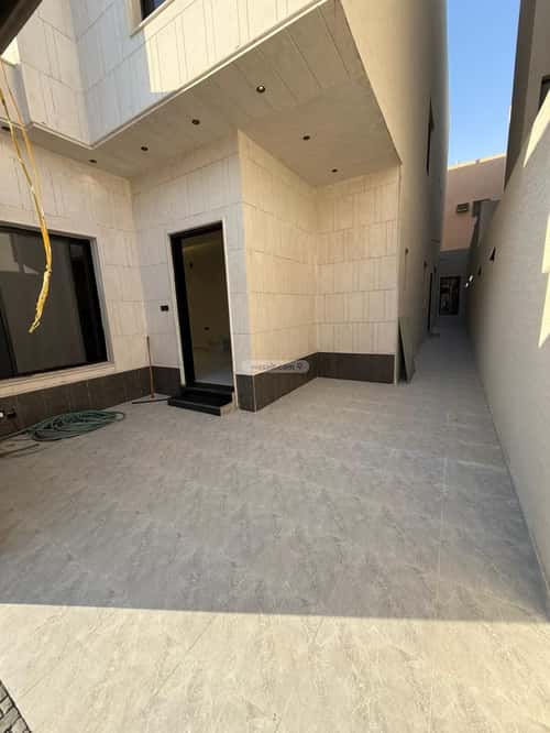 5 bedroom floor in Al Rimal 5