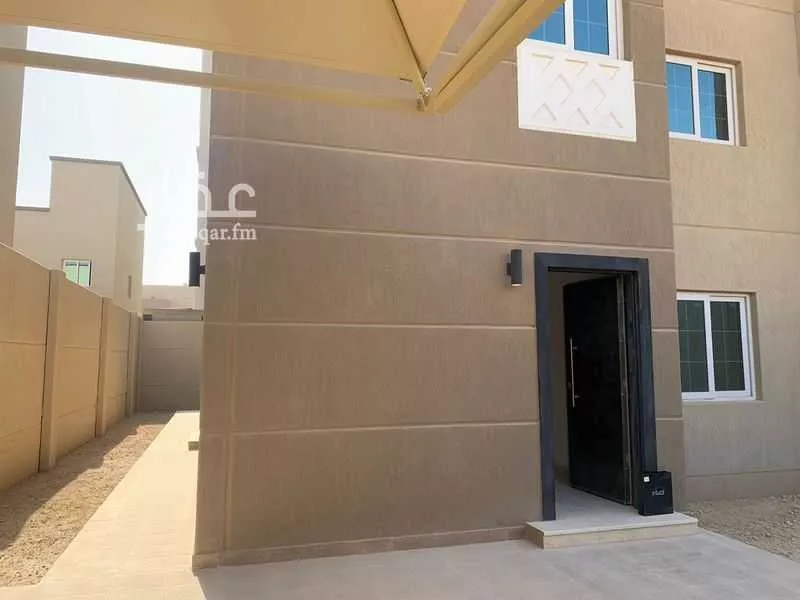 فيلا 5 غرف في الرياض 14