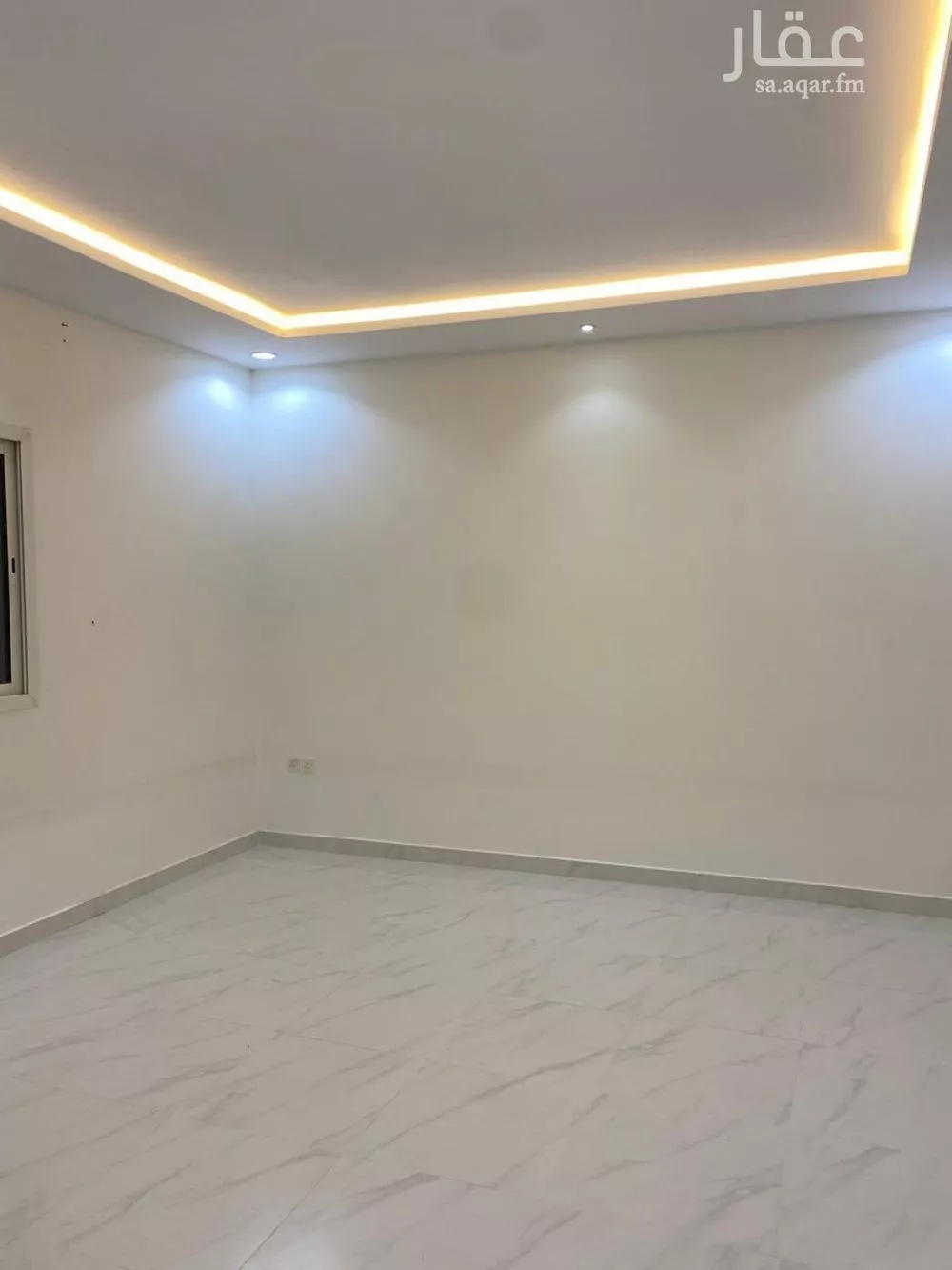 3 bedroom floor in Dahiat Namar 2