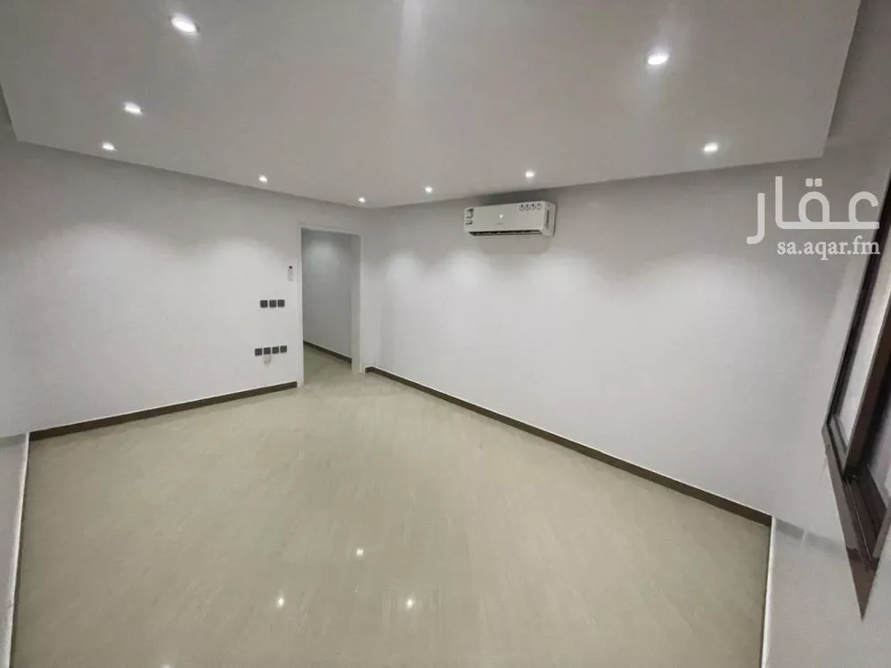 3 bedroom apartment in Al Sahafah 4