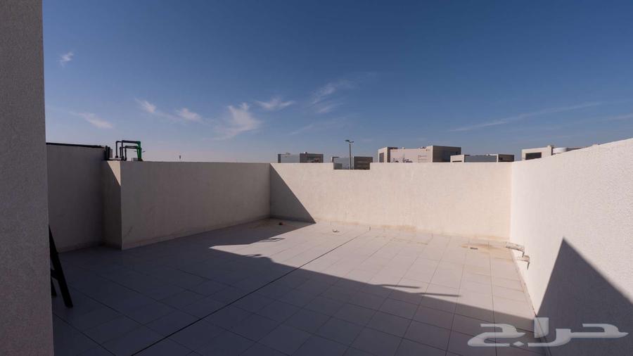 فيلا 6 غرف في الحسام 2