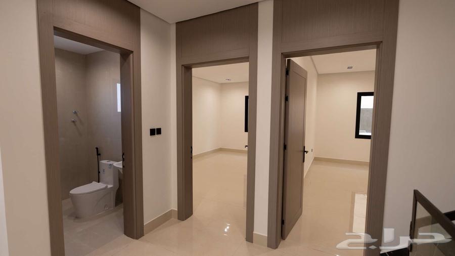 فيلا 6 غرف في الحسام 4