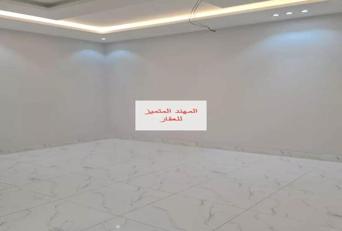 5 bedroom villa in Al Wafa 3