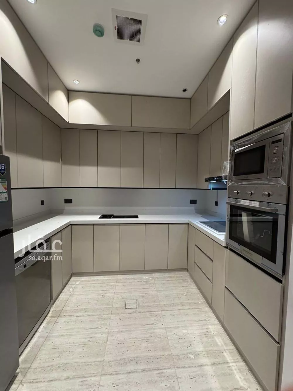 3 bedroom apartment in Al Narjis 8