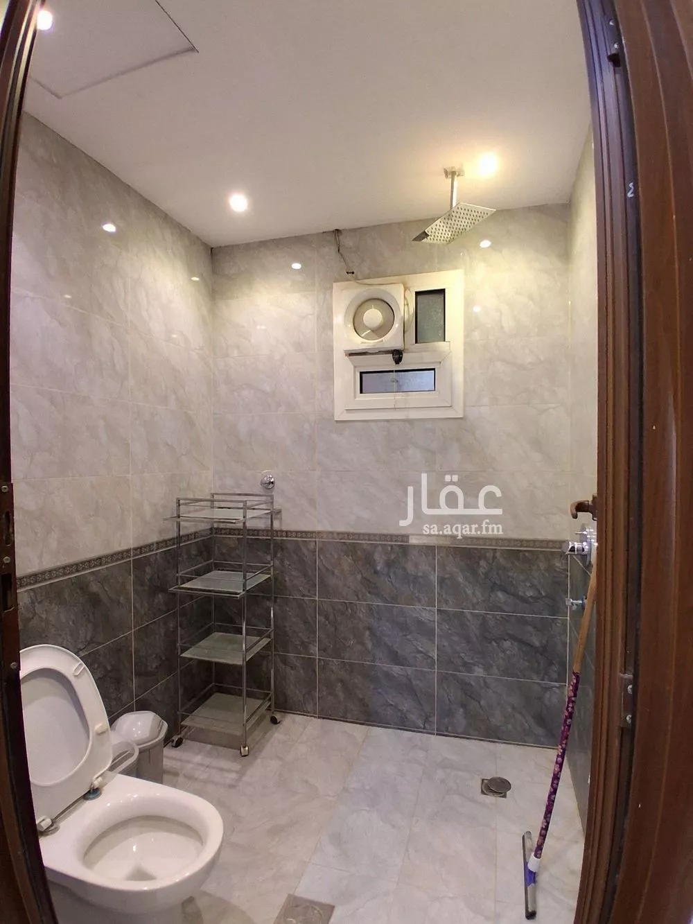 3 bedroom apartment in King Faisal 8
