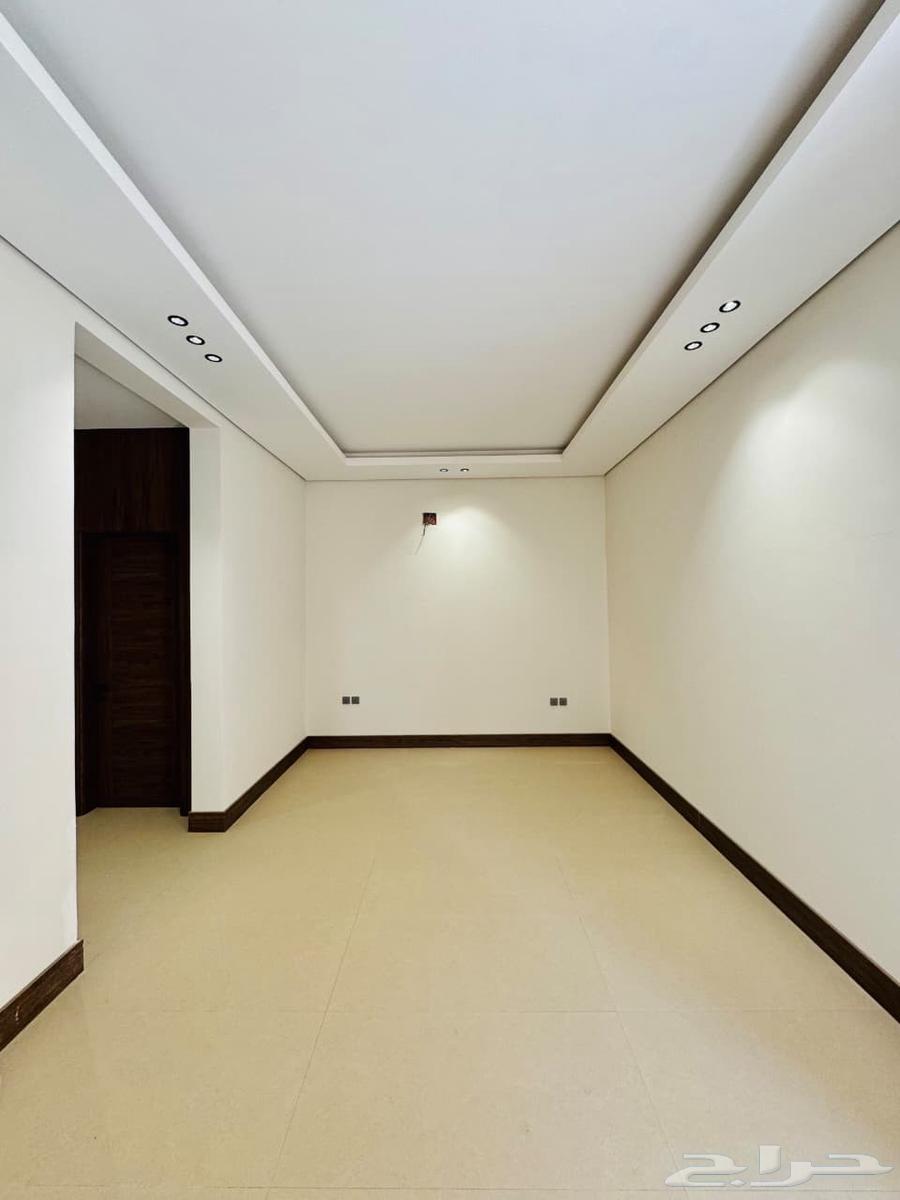 6 bedroom apartment in Tuwaiq 5
