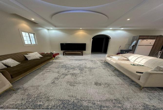 7 bedroom villa in Az Zomorod 3