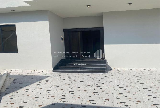 7 bedroom villa in Jeddah 2