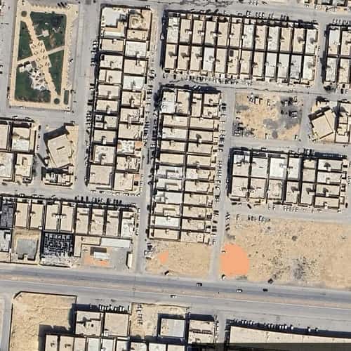 5 bedroom floor in Tuwaiq 1