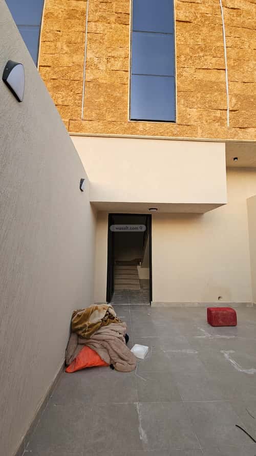 5 bedroom floor in Okaz 3