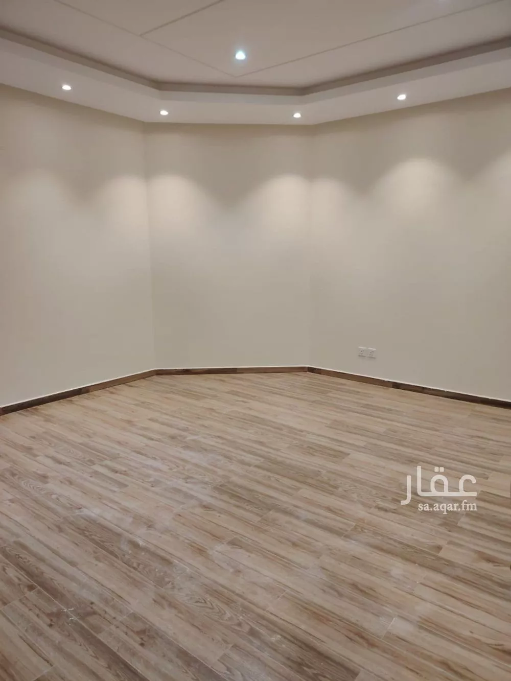 دور 3 غرف في العارض 9