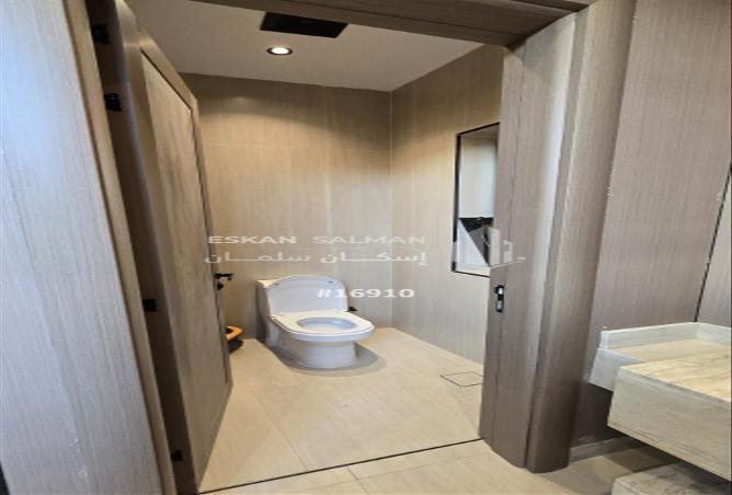 4 bedroom apartment in Hajr Al Thaani 3