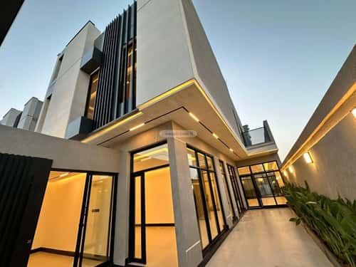 5 bedroom villa in Al Rimal 3