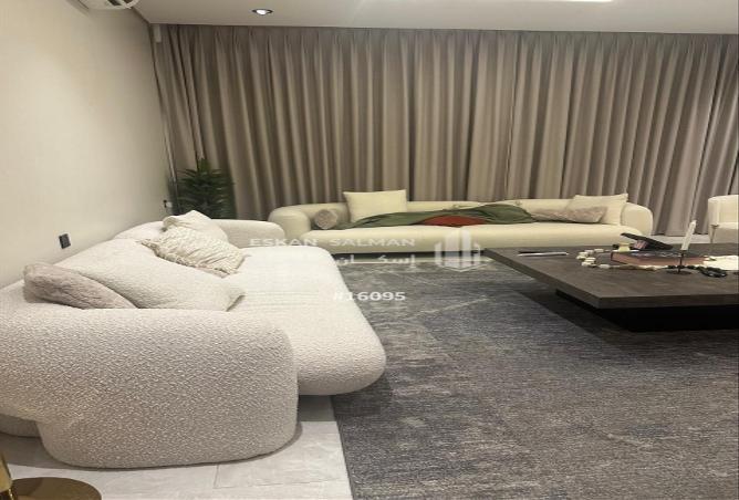 4 bedroom apartment in Al Hamra 2