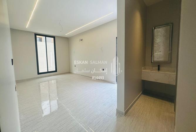 3 bedroom apartment in Al Zahra 3