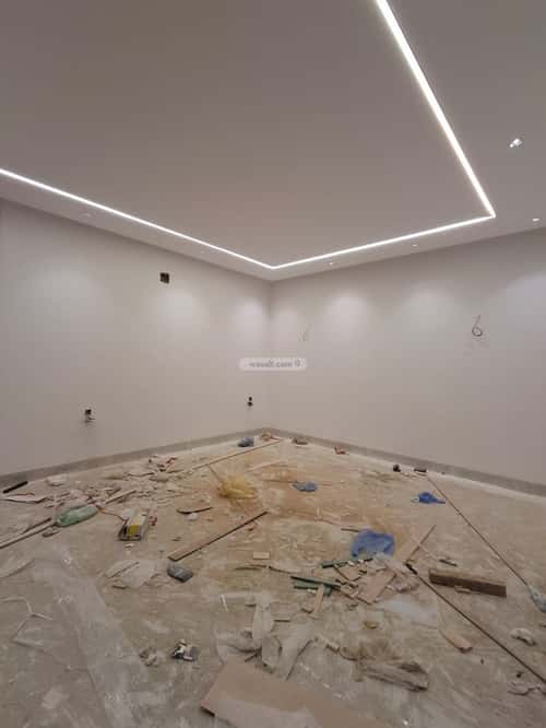 5 bedroom floor in Tuwaiq 2