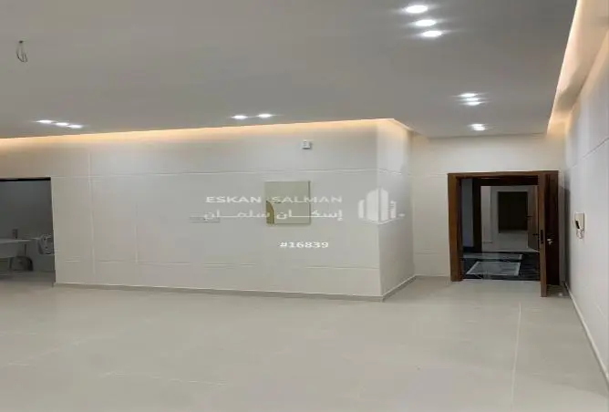 2 bedroom apartment in Hajar, Eastern Province 3