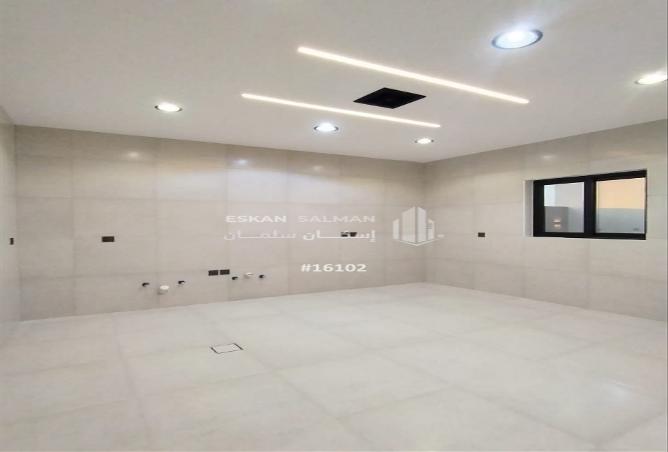 2 bedroom apartment in Al Aziziyah, Eastern Province