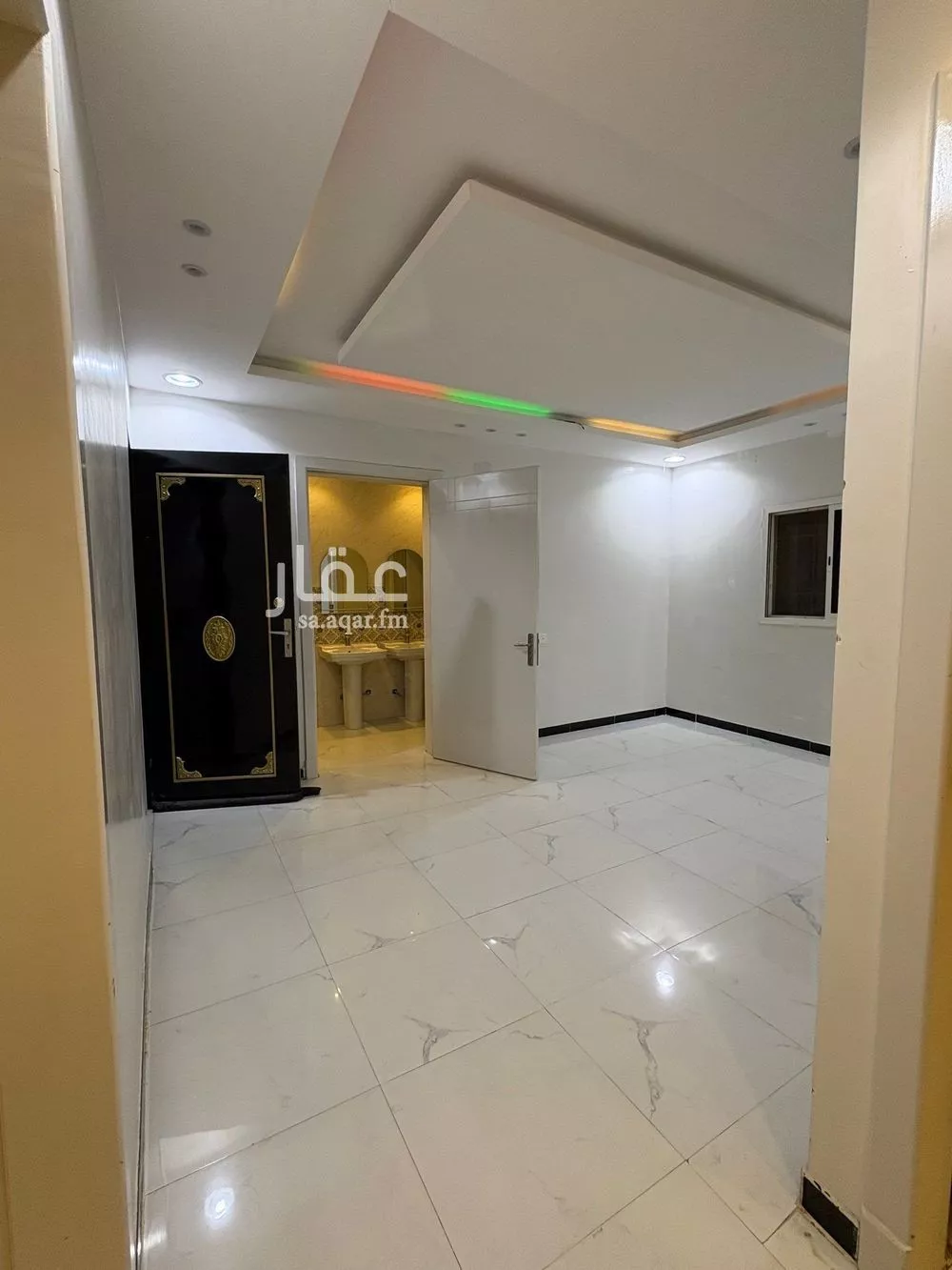 3 bedroom floor in Tuwaiq 9