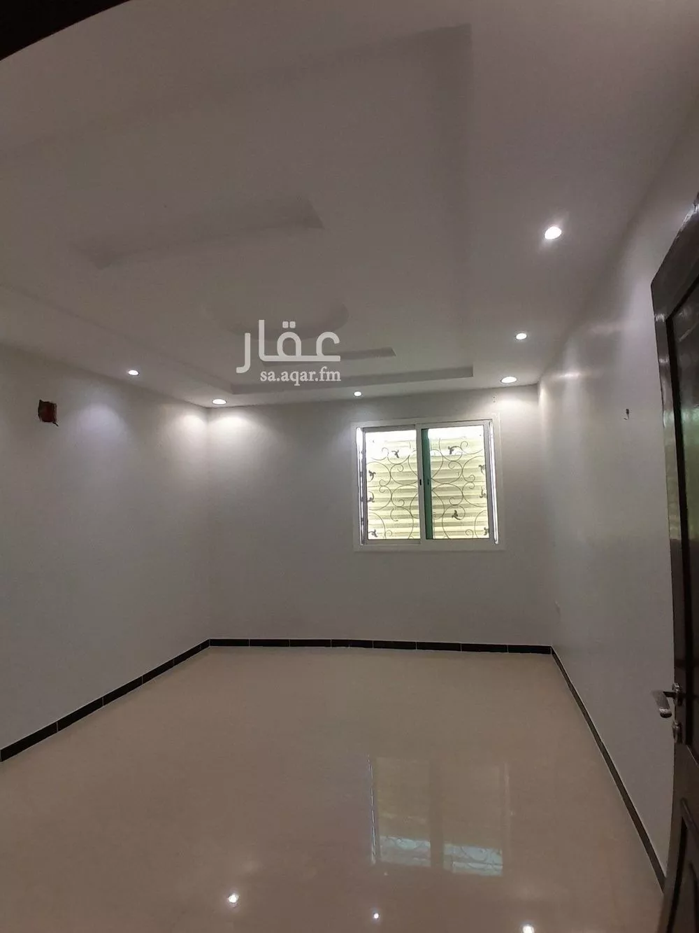 4 bedroom apartment in Al Rimal 6