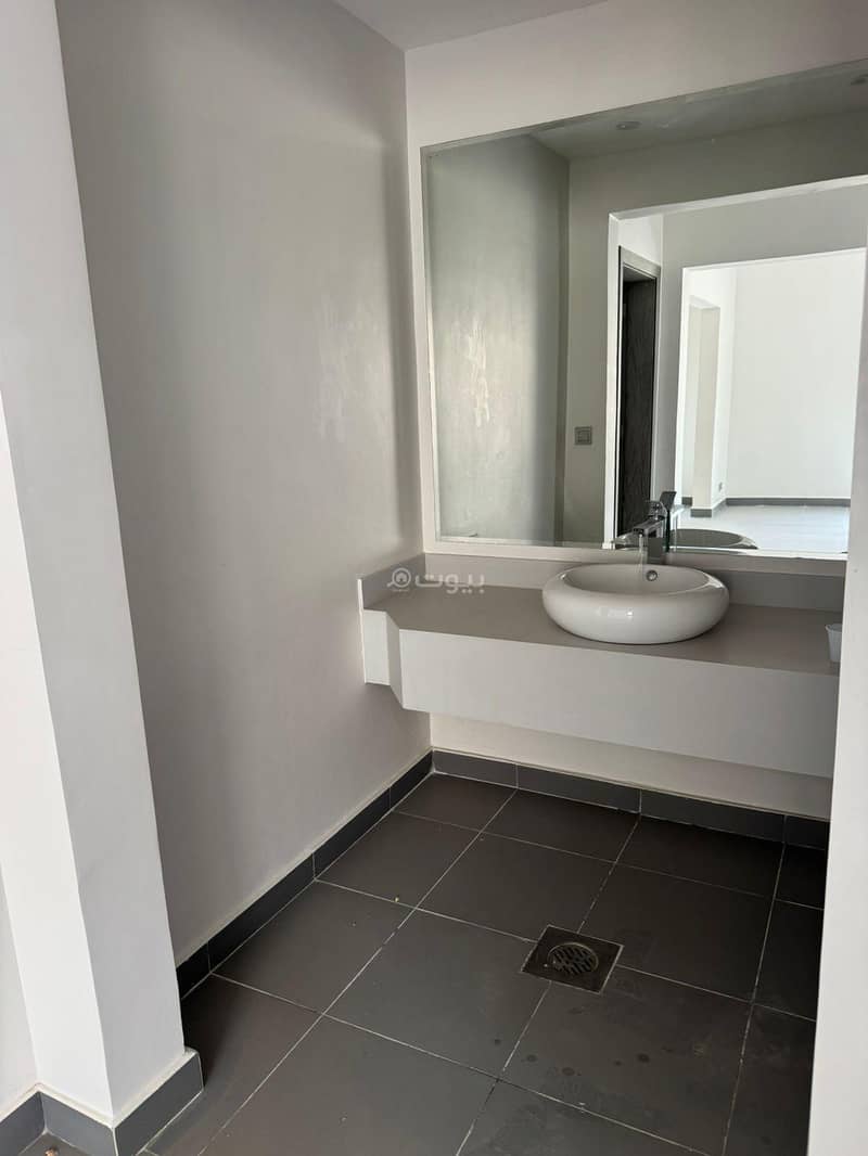 4 bedroom villa in Riyadh Province, Riyadh 32