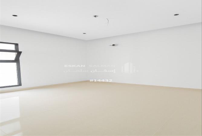 5 bedroom apartment in Muhammed Ibn Saud 2