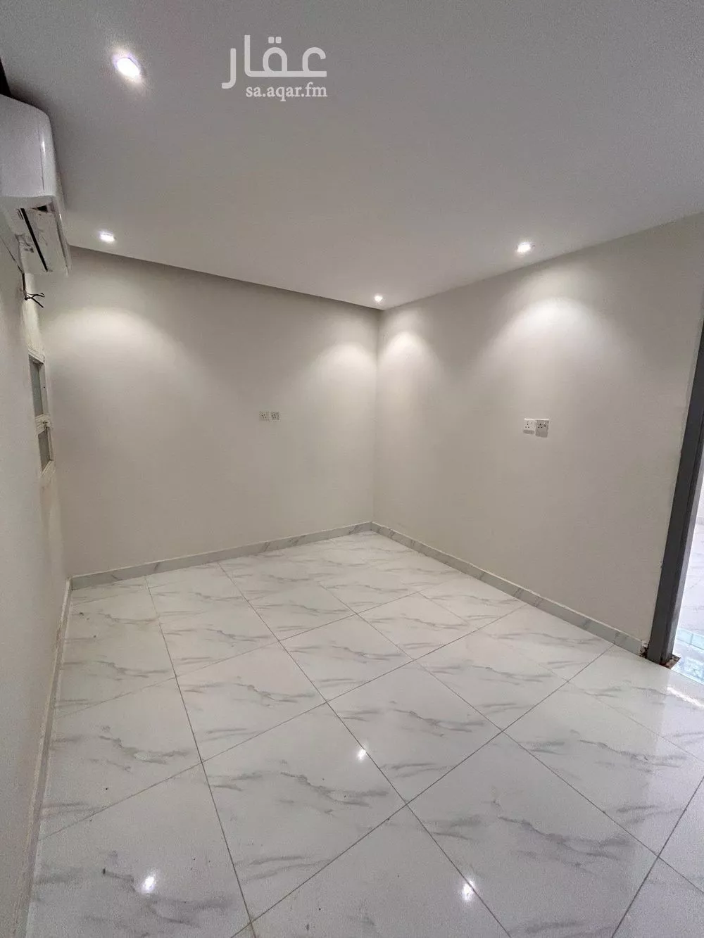 1 bedroom apartment in As Suwaidi Al Gharabi 2