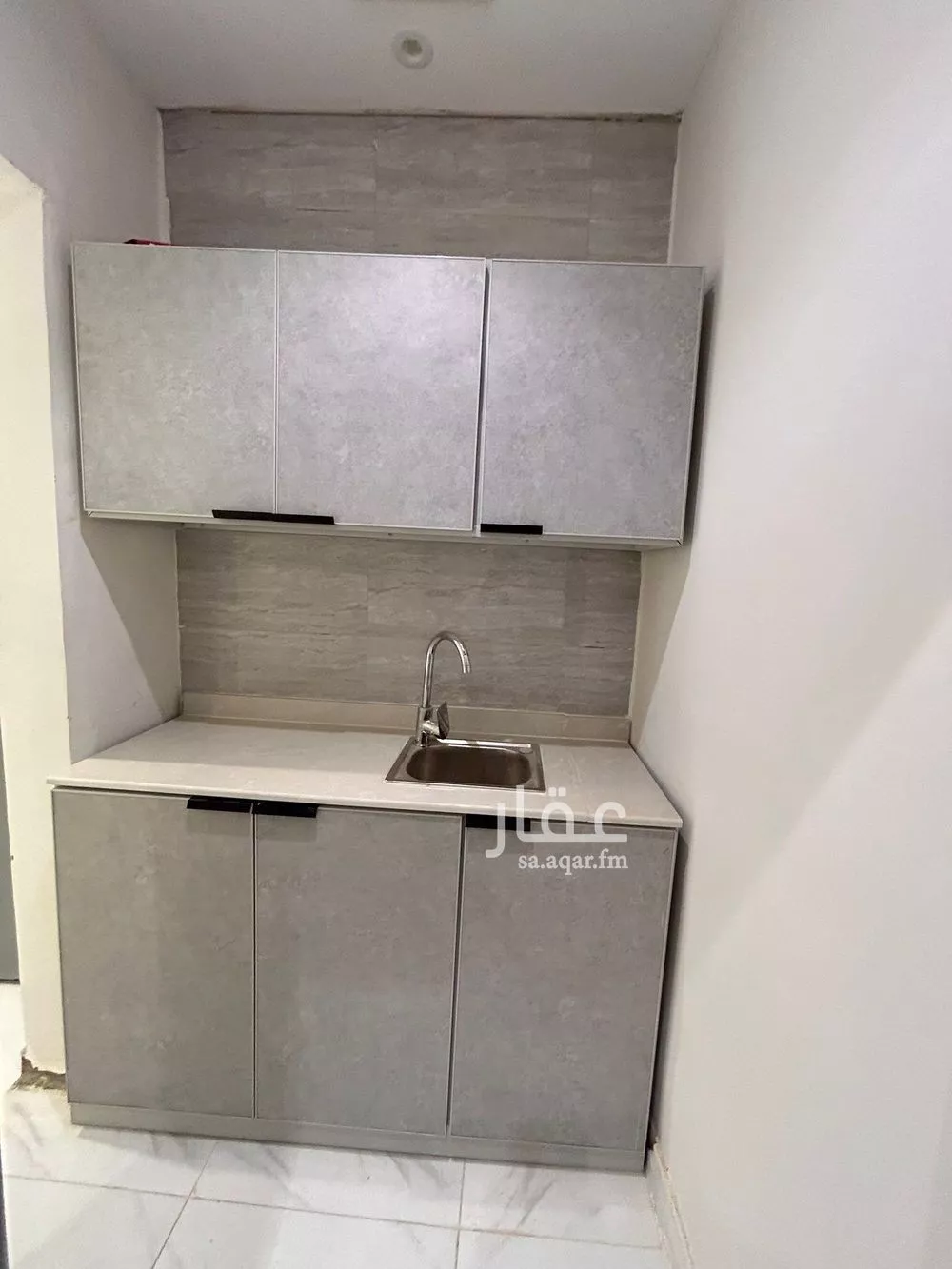 1 bedroom apartment in As Suwaidi Al Gharabi 5