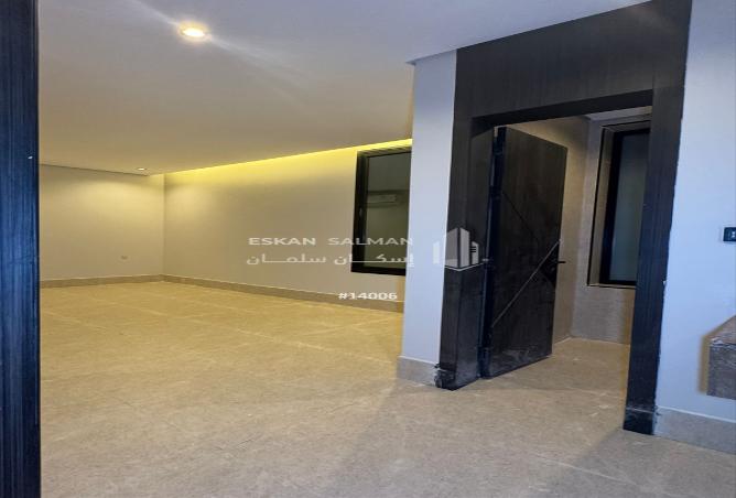 5 bedroom apartment in Al Hamra 3