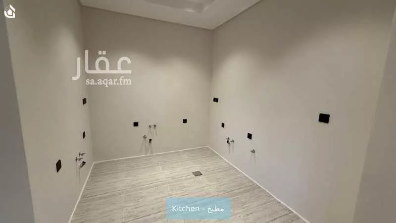 شقة 3 غرف في عرقة 5