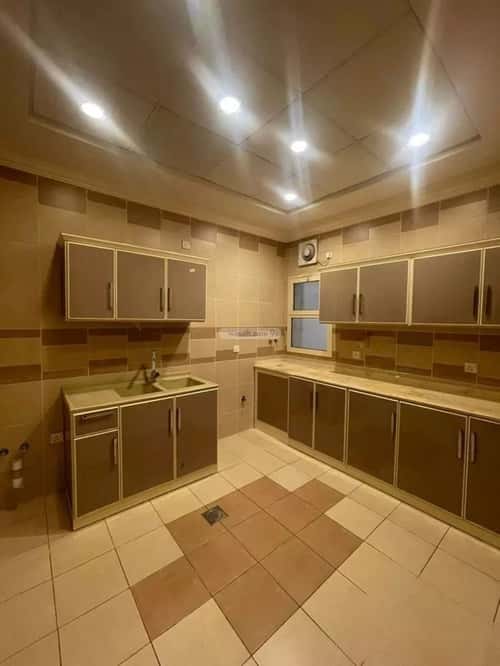 4 bedroom apartment in Mishrifah, Jeddah 6