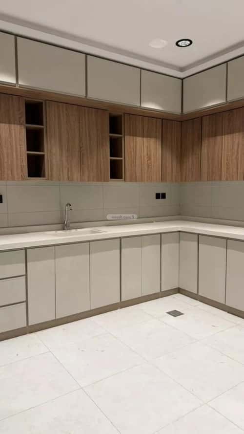 شقة 3 غرف في الريان 4