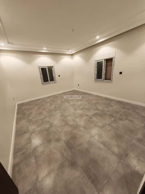 شقة 4 غرف في الزهراء 1