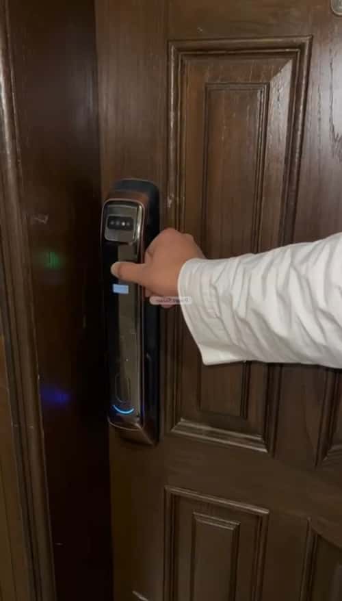 7 bedroom apartment in Al Salamah 4