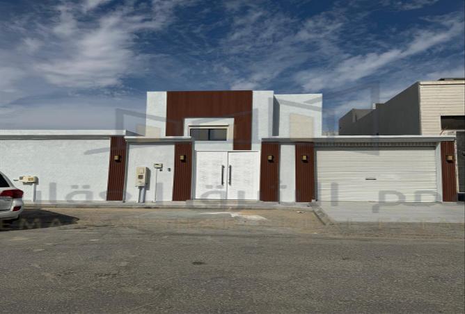 6 bedroom villa in At Taawon 2