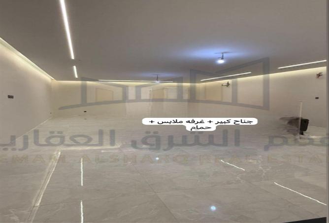 6 bedroom villa in Al Shiraa 3