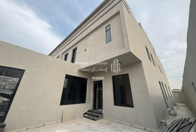 7 bedroom villa in Al Aziziyah 2