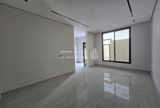 7 bedroom villa in As Sawari 3