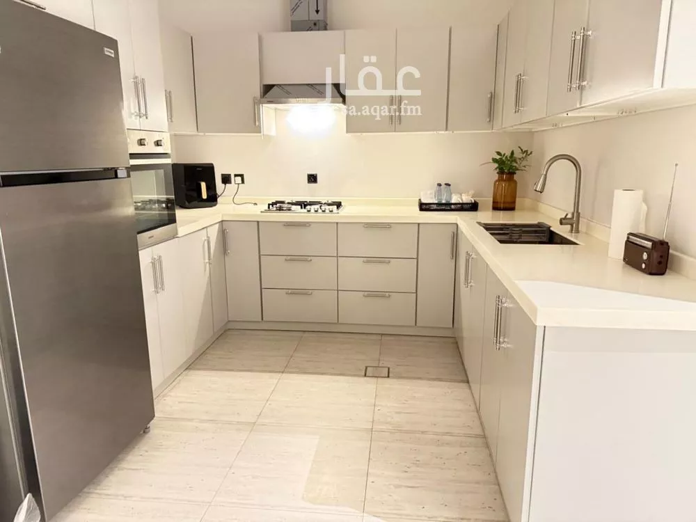 3 bedroom apartment in Al Malqa 5