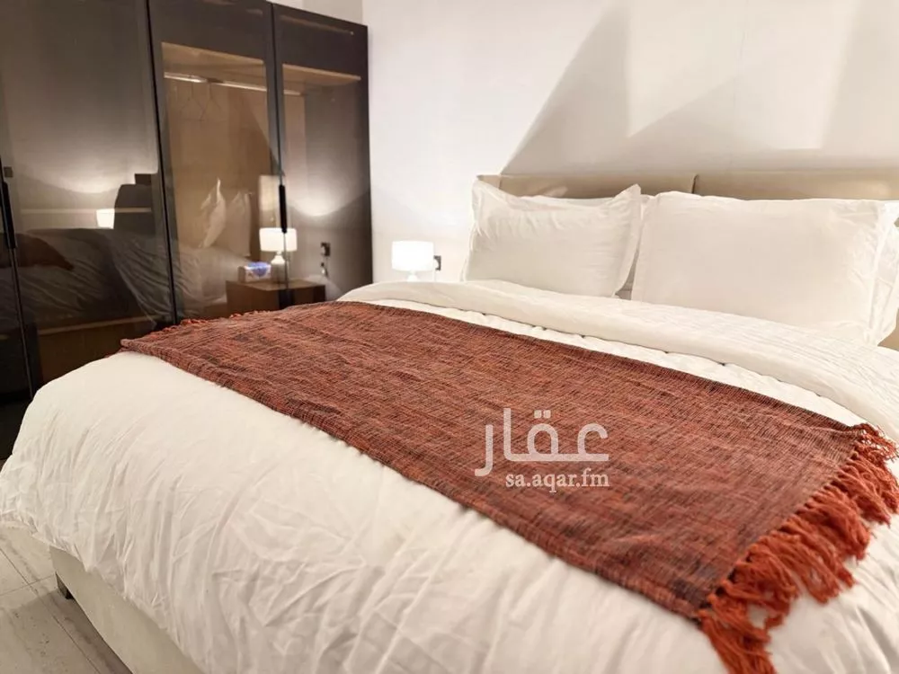 3 bedroom apartment in Al Malqa 7