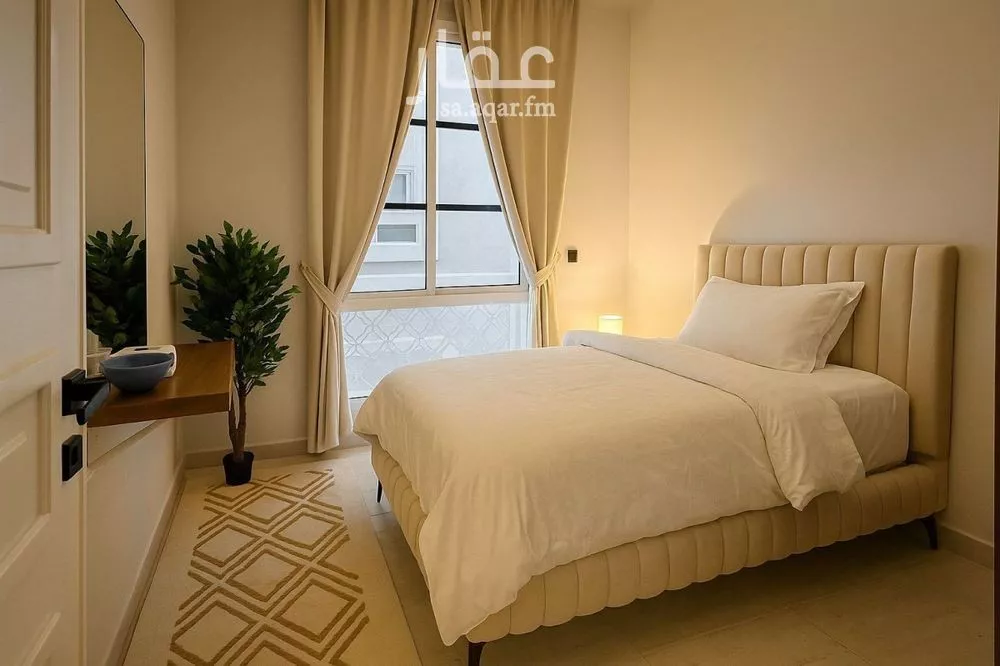 3 bedroom apartment in Al Malqa 8