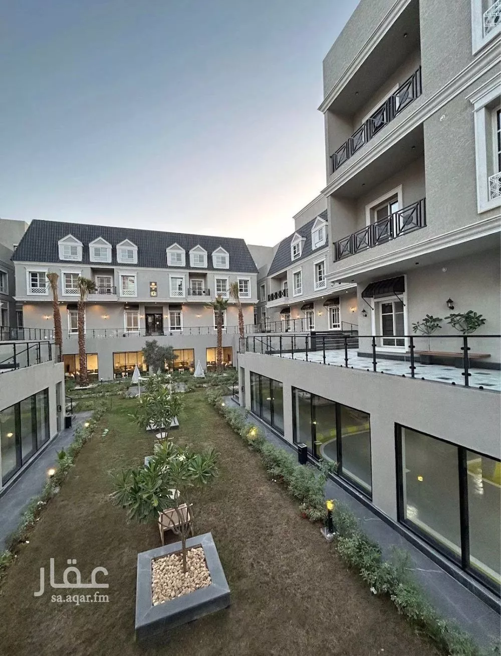 3 bedroom apartment in Al Malqa 10