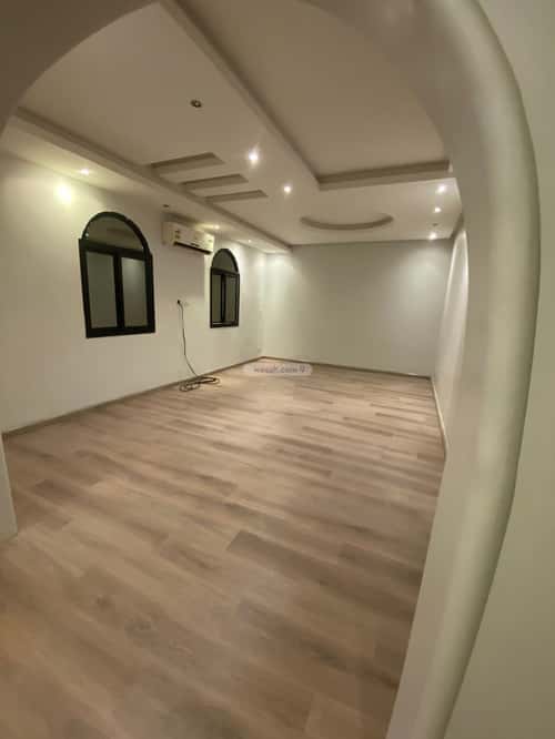 3 bedroom apartment in Al Zahra 5