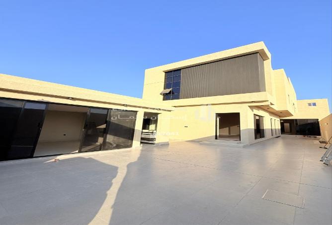 7 bedroom villa in At Taawon 2
