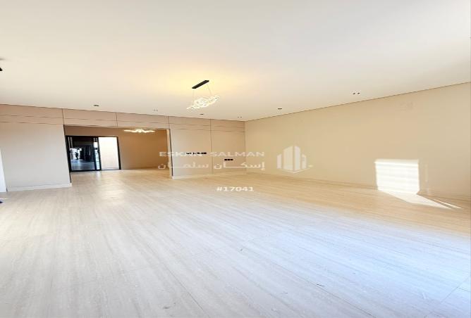 7 bedroom villa in At Taawon 3