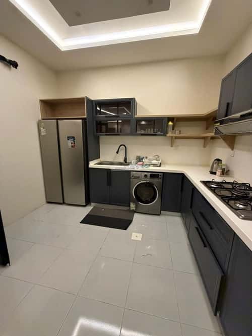 شقة 5 غرف في الورود 3