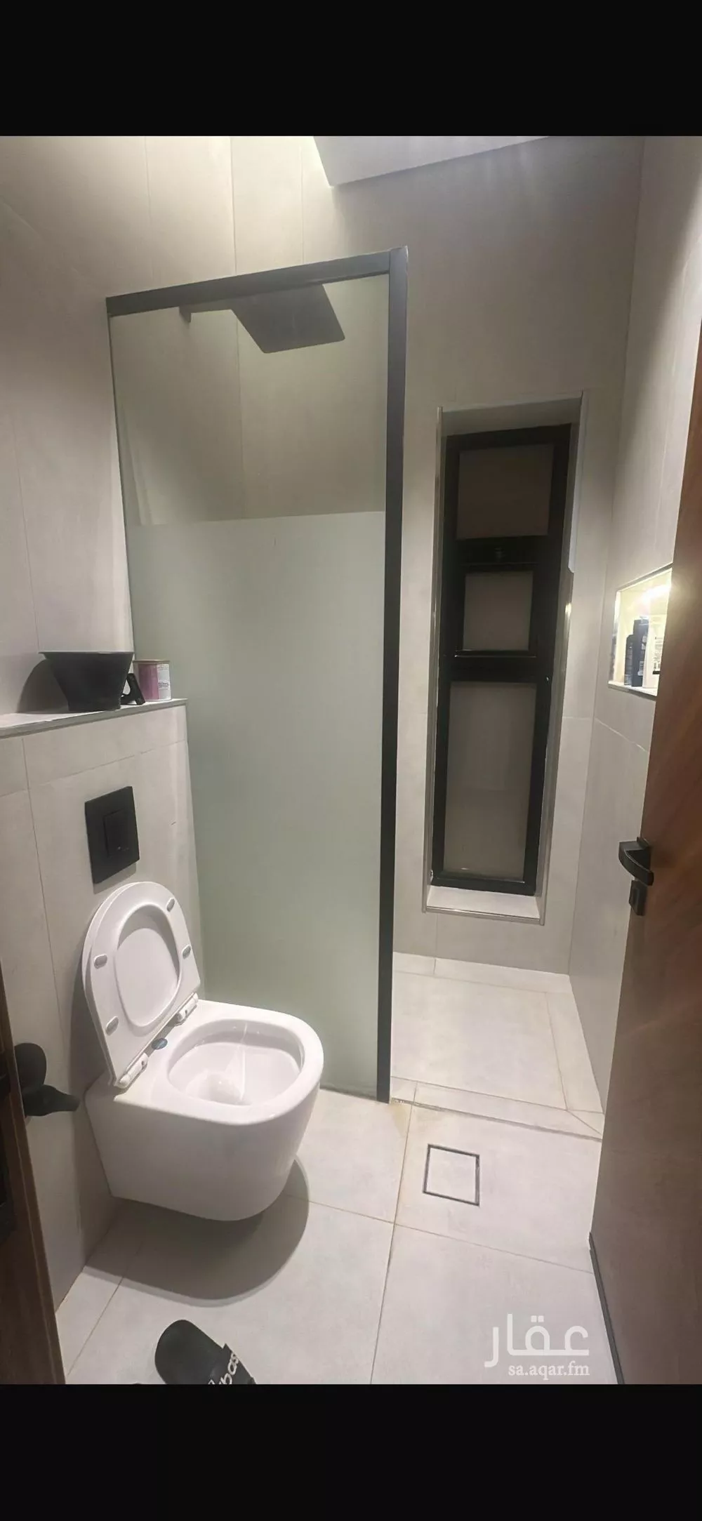 3 bedroom floor in Al Munsiyah 5